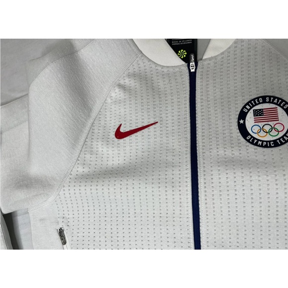 USA Olympic 2020 Nike media track jacket women’s xl new without tags - Picture 11 of 11